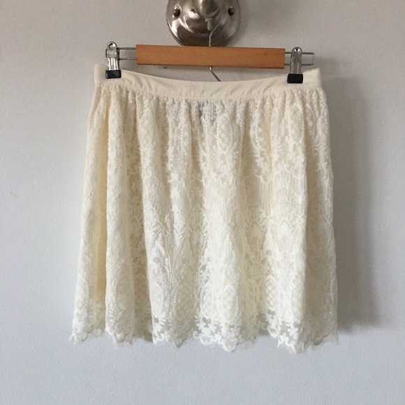 Lace Skater Skirt Sz 8 - Picture 1 of 6